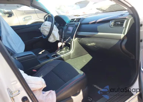 2015 Toyota Camry Se z USA, uszkodzony, nr VIN 4T1BF1FK0FU020221